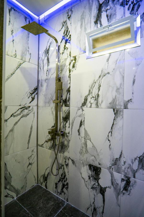 Nikolaidis Apartament Nea Plagia